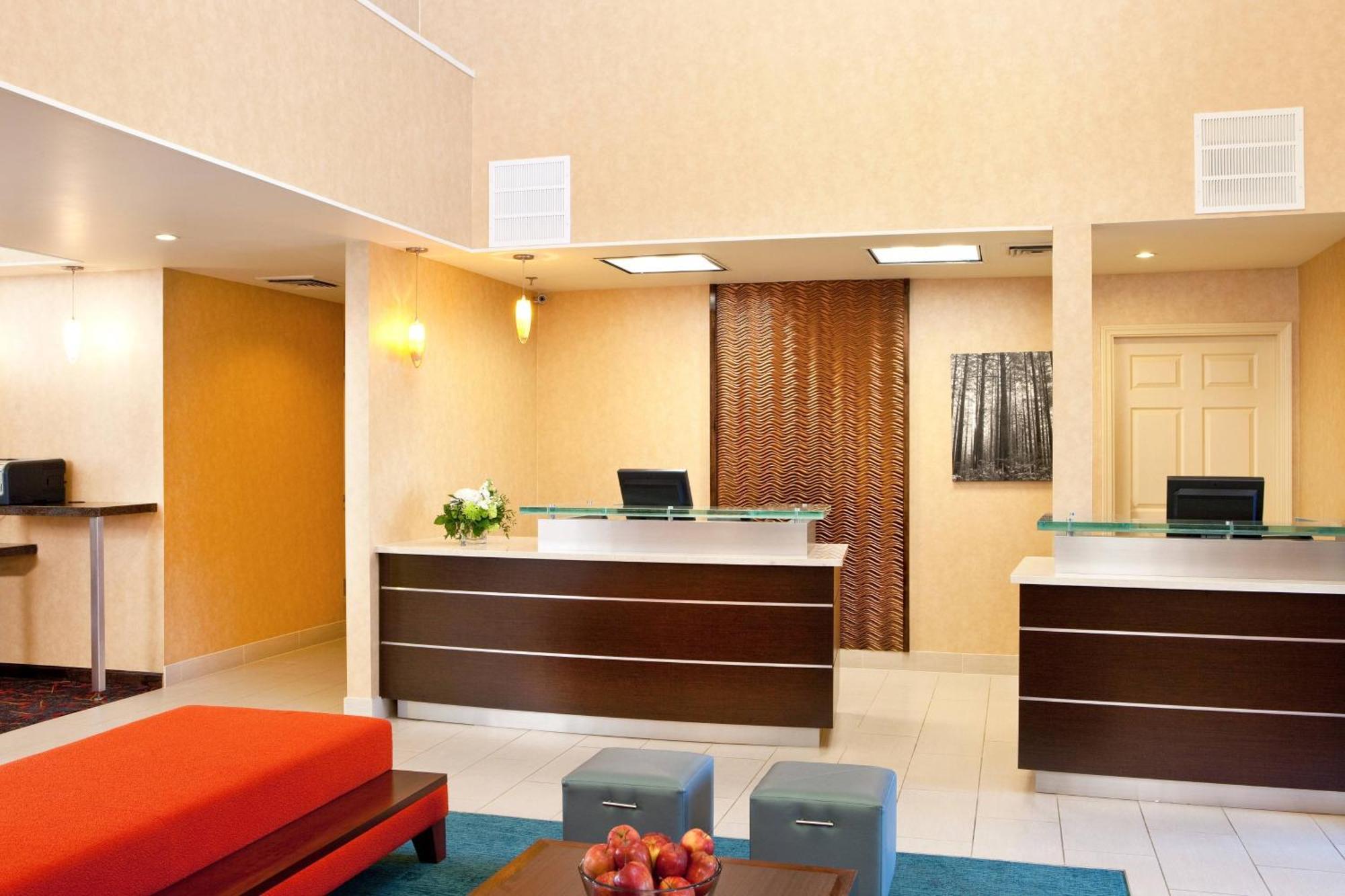 By Marriott Airport Natomas
