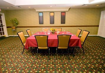 Hotel By Marriott Airport Natomas Sacramento