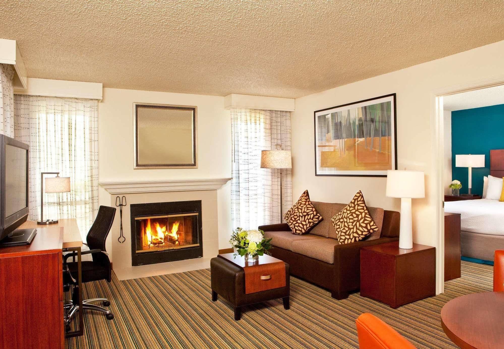 By Marriott Airport Natomas Sacramento